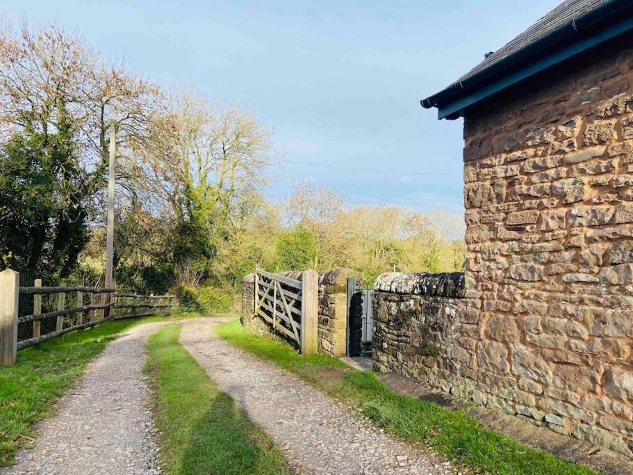 The Chaff House Country Cottage Welsh Newton Common Exterior foto